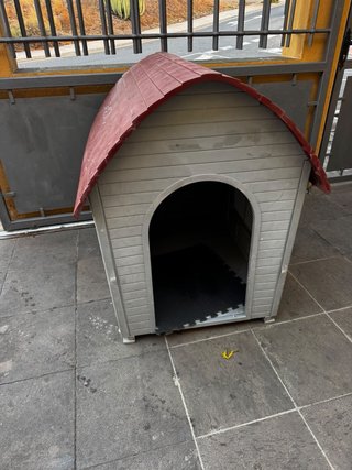 Caseta para perro grande