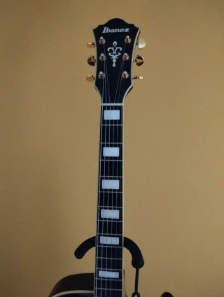 Guitarra Eléctrica Jazz
