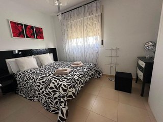 Ático en alquiler en Pueblo Poniente en Benidorm