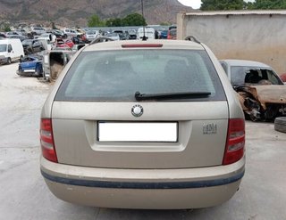Puerta tras izq skoda fabia familiar (6y5) 462828