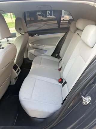 Volkswagen Golf 2021