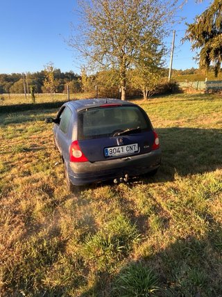 Renault Clio 2003