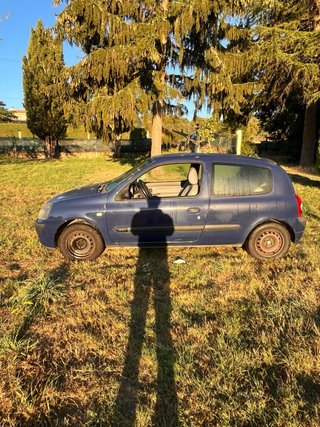 Renault Clio 2003