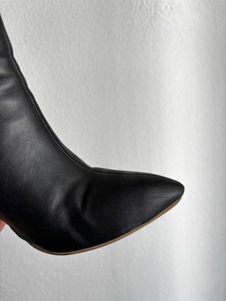 Botas de tacón negras