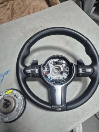 Volante M BMW F10 F11 F06 F13 F07