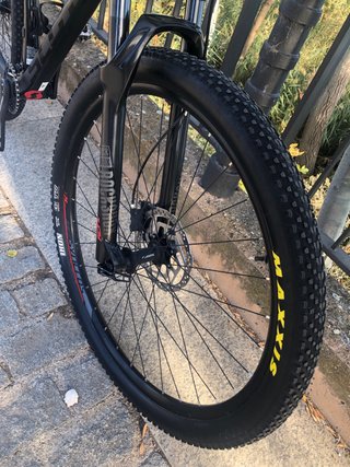 Bicicleta Scott Scale 940 Rin 29