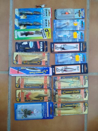 Lote de 18 Cucharillas de Pesca