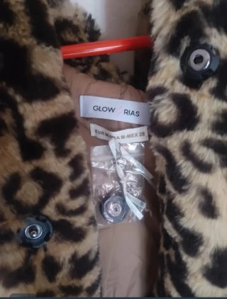Abrigo pelo animal print