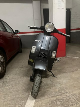 Vespa 75 PK gris