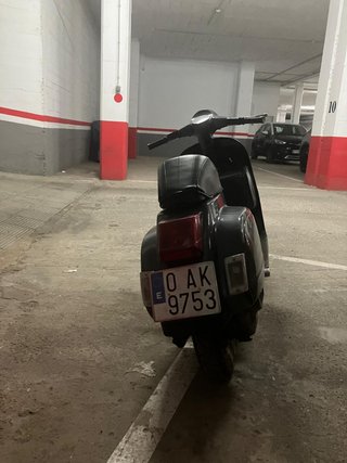 Vespa 75 PK gris