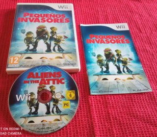 Juego Pequeños Invasores para Wii