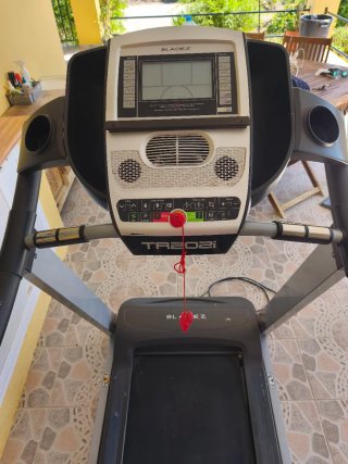 Cinta de correr profesional TR2021