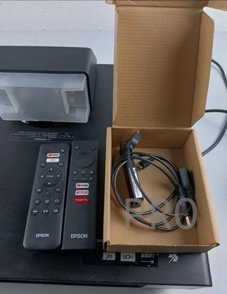 Proyector láser de Distancia ultracorta 4k Epson