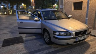 Volvo S60 2002
