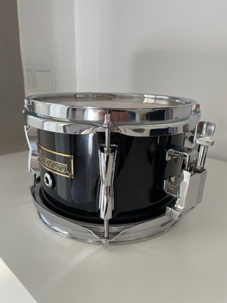 Micro caja Dimavery 8” con estuche