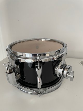 Micro caja Dimavery 8” con estuche