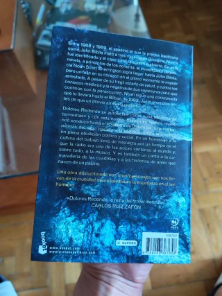 Lote 3 libros de Dolores Redondo