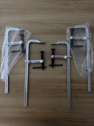 4 Sargentos de apriete de 300mm. Marca Shall