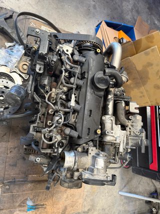 Motor de renault scenic 1.5 110cv .