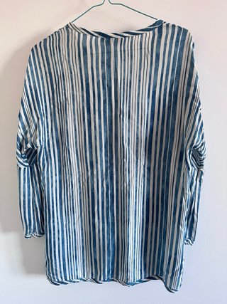 Blusa de rayas azul y blanco Trucco