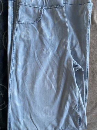 Par de pantalones jegging ligeros estampados