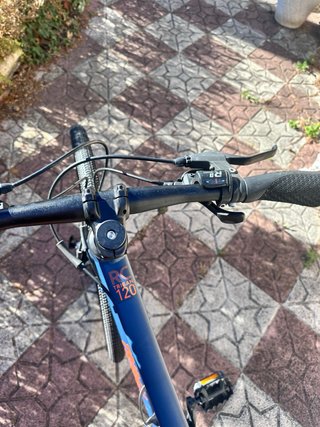 Bicicleta gravel TRIBAN 120