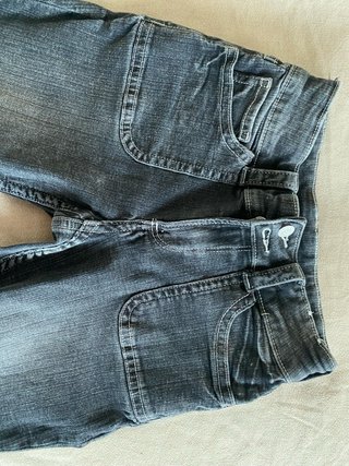 Vaqueros negros bootcut tiro bajo