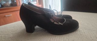 Zapatos de flamenco negros