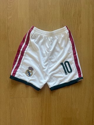 Conjunto Real Madrid Mbappé 10 T22 (6 anos)