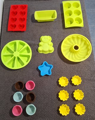 19 Moldes Silicona horno para BIZCOCHO y MAGDALEN