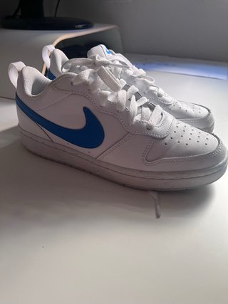 Nike niño talla 36.5 azul y blanco