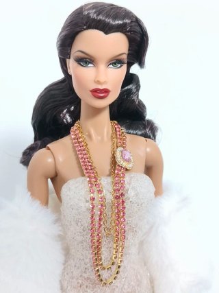 Collar elegante Barbie Integrity Toys