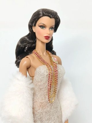 Collar elegante Barbie Integrity Toys