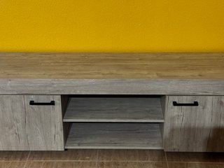 Conjunto de muebles de salón