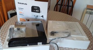 CHOLLO!! ☕ Cafetera Taurus Euforia - Panel Digital