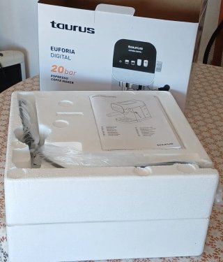 CHOLLO!! ☕ Cafetera Taurus Euforia - Panel Digital