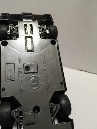 Ferrari F40 1/24 Negro