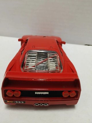 Ferrari F40 1/24