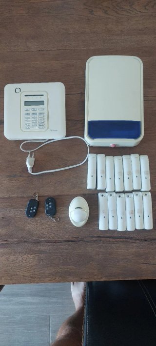 Alarma Visonic con Sensores y Mandos