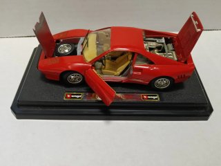 Ferrari GTO 1/24