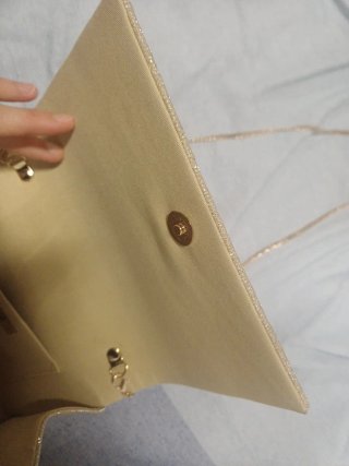 Borsetta a tracolla elegante dorata