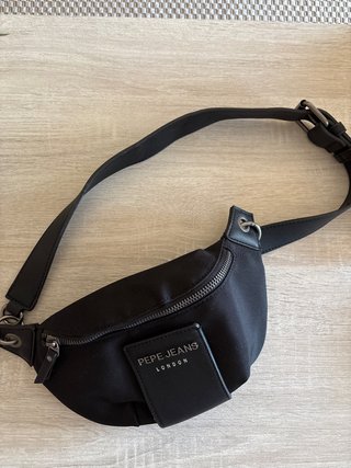 Riñonera Pepe Jeans Negra