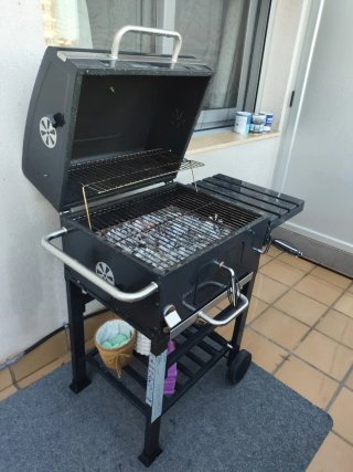 Barbacoa Grillmeister Negra y Plateada