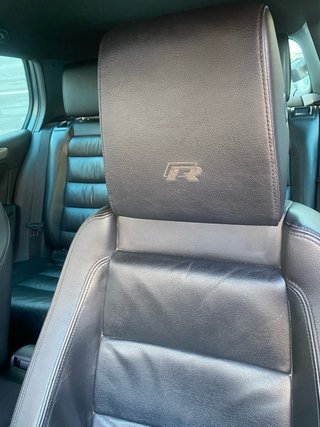 Volkswagen Golf R20 2011