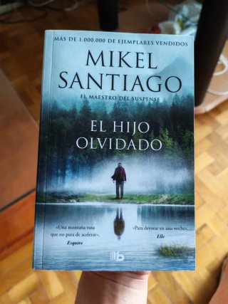 Lote 3 libros de Mikel Santiago