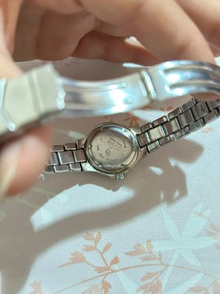 Reloj Fossil Rojo y Plateado