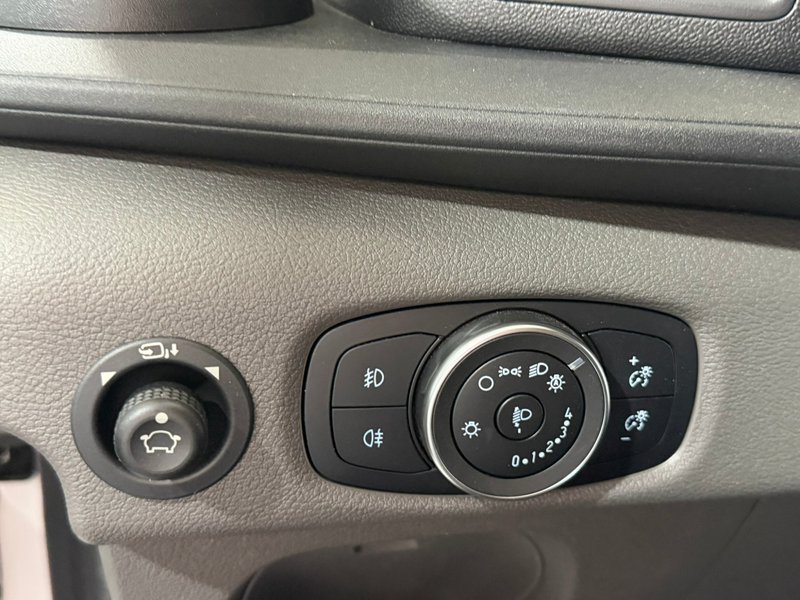 Ford Transit 2022, foto 20