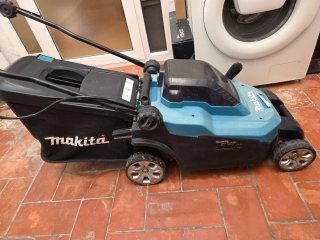 Cortacésped eléctrico Makita DLM382