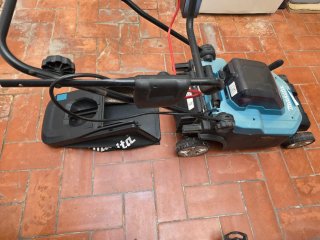 Cortacésped eléctrico Makita DLM382