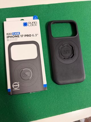Funda Quad Lock Mag iPhone 17 Pro 6.3